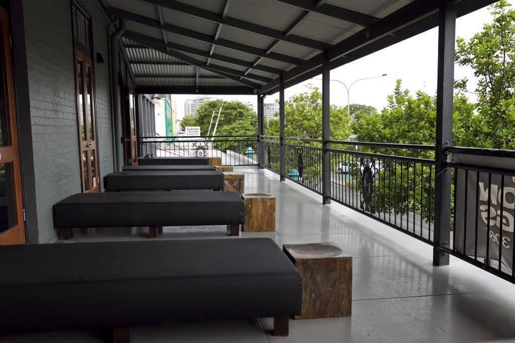 Coolangatta Sands Hotel Exterior photo